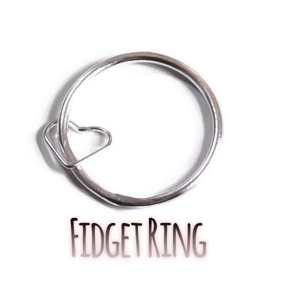 (2-13) 925 Sterling Silver Anxiety/Fidget Ring with Heart Shaped Sliding Charm - Picture 2 of 8